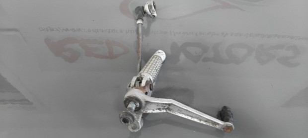 Suzuki GSXR 750 K1 V�lt�kar rudazattal, l�btart�val