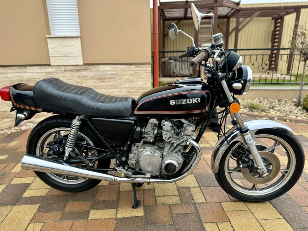 Suzuki GS 500 E 4 hengeres 1978