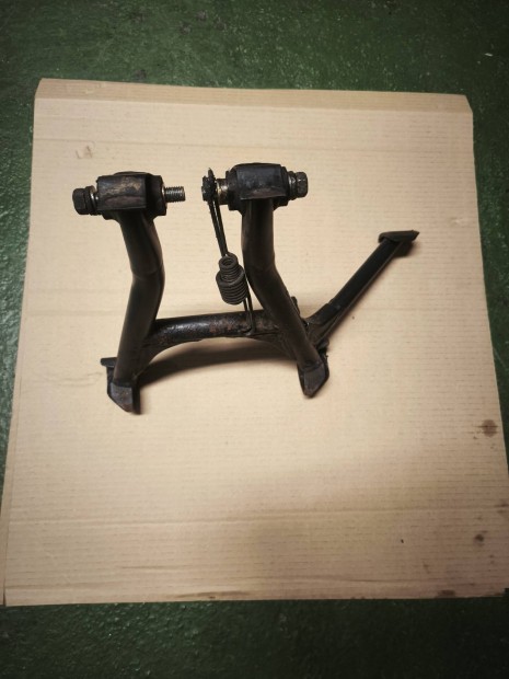 Suzuki GS 500 GS500 GS 500 F GS500F k�z�psztender k�z�pallv�ny