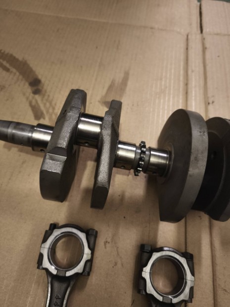 Suzuki GS 500 f�tengely hajt�kar 