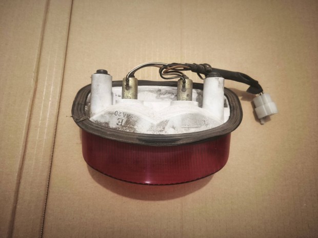 Suzuki GS 500 h�ts�l�mpa