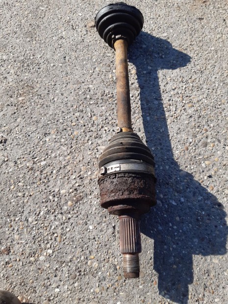 Suzuki Grand Vitara 05- Bal Els� F�ltengely