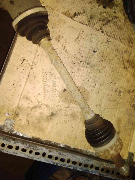 Suzuki Grand Vitara 05- Bal Els� F�ltengely