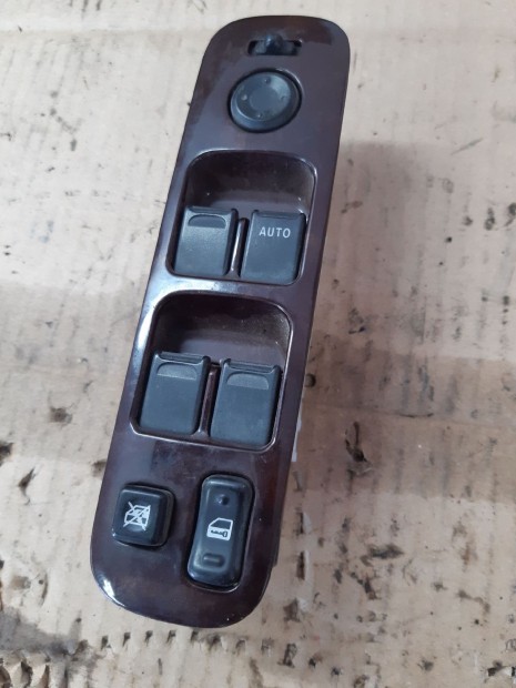 Suzuki Grand Vitara -05 Bal Első Ablakemelő - Tükör Állító Kapcsoló