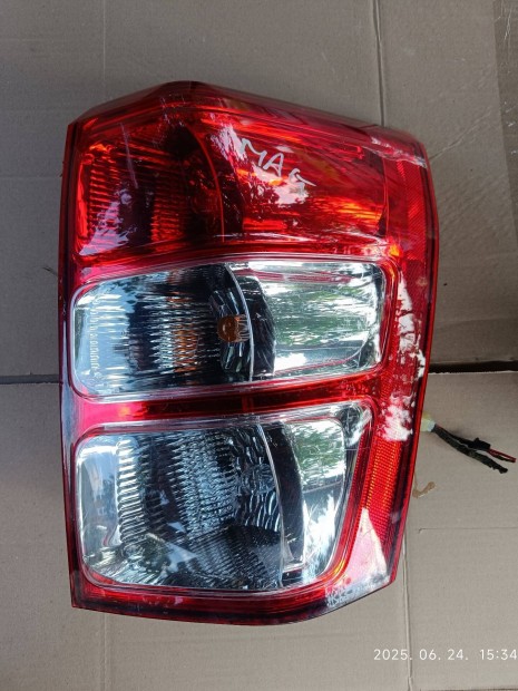 Suzuki Grand Vitara hátsó lámpa