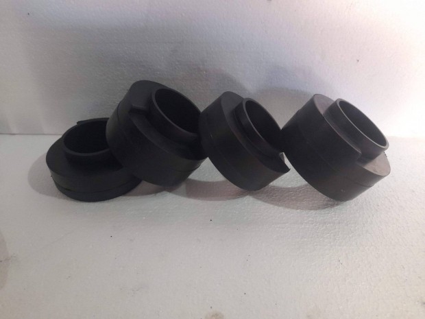 Suzuki Grand Vitara rug emel pogcsa 6 cm