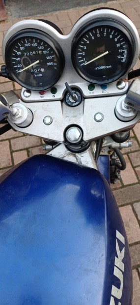 Suzuki Gs500 bonts