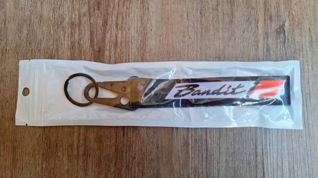 Suzuki Gsf Bandit felirat kulcstart motoros ajndk