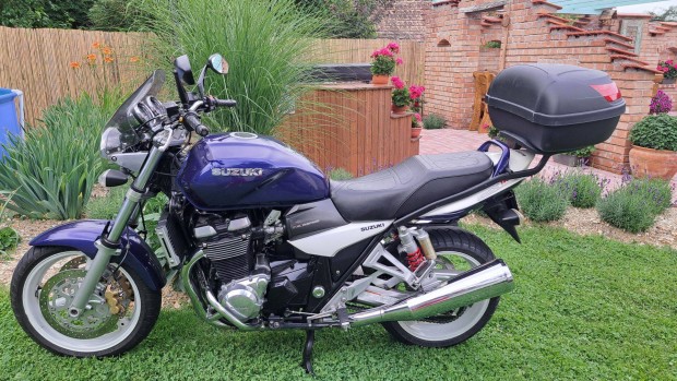 Suzuki Gsx 1400 alkatrszek eladk