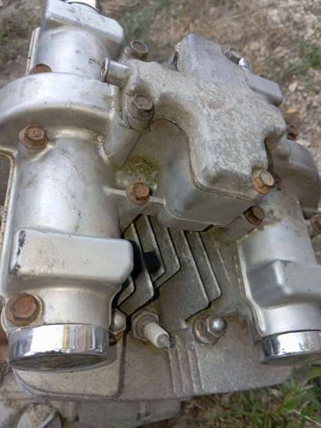 Suzuki Gsx 400 �s GS 450 motorblokk