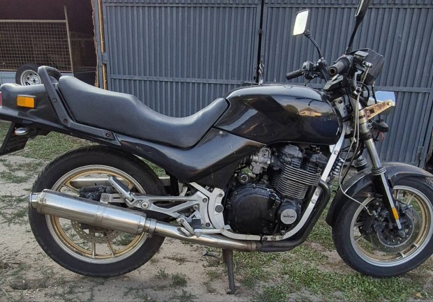 Suzuki Gsx 500E