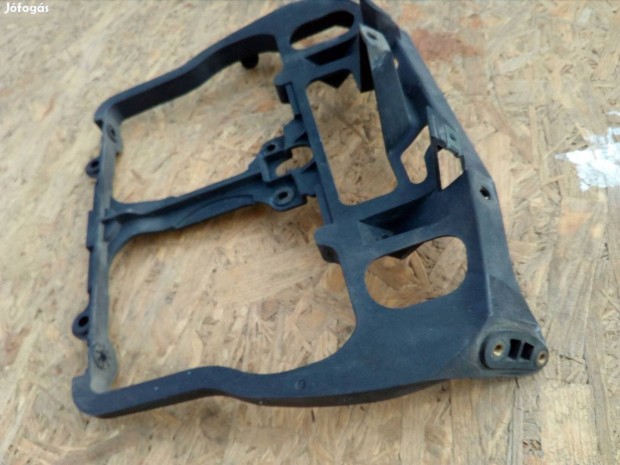 Suzuki Gsx 600 - 750 F alkatr�sz , fejidom tart�