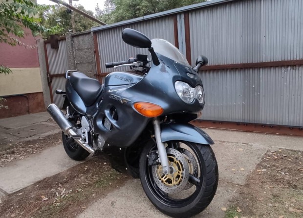 Suzuki Gsx 750 F