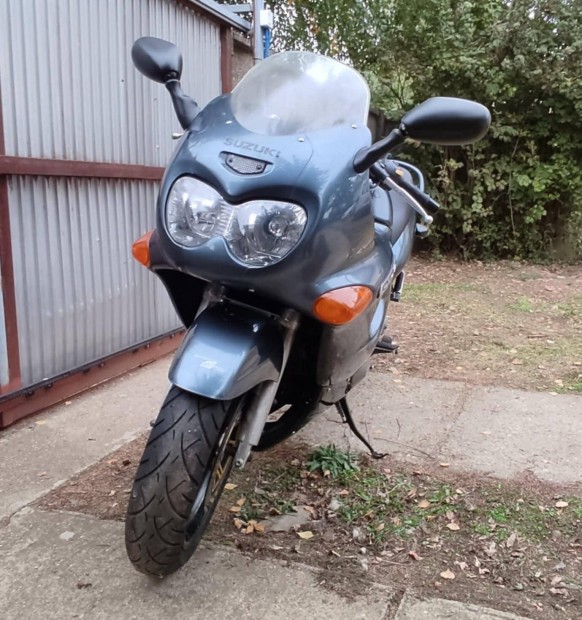 Suzuki Gsx 750 F