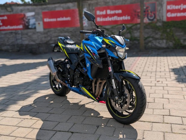 Suzuki Gsx-S 750 rsos RED Baron Garancival!