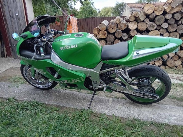 Suzuki Gsxr 750