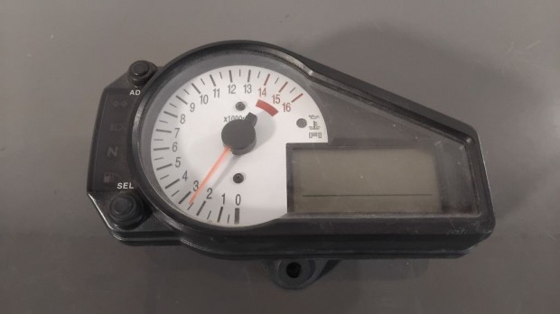 Suzuki Gsxr 750 K1 - Kilóméteróra