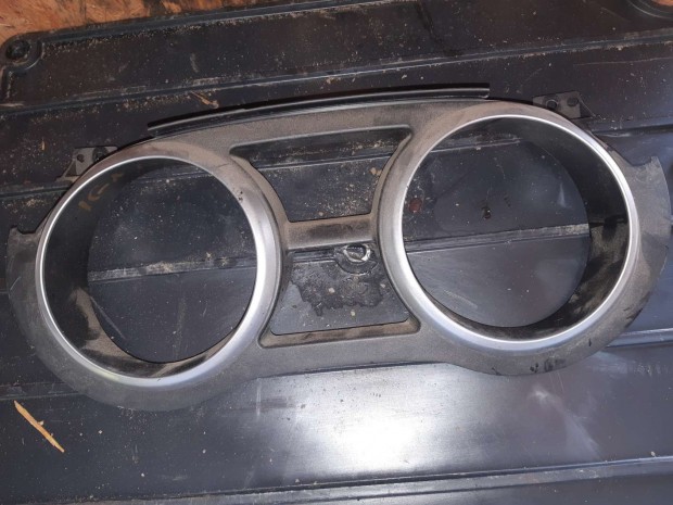 Suzuki Ignis 03-07 Óraegység / Kilométeróra Keret