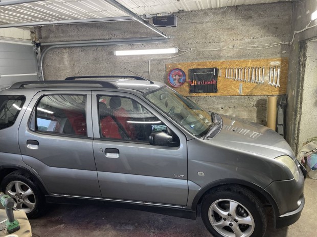 Suzuki Ignis 1,3 AC szep allapotban
