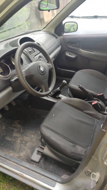 Suzuki Ignis 1.3 GLX klms bontdik