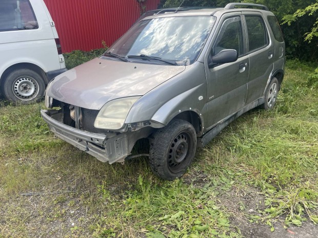 Suzuki Ignis 1.3b alkatrészek