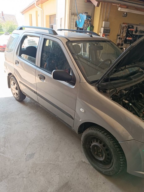Suzuki Ignis 2 bontott alkatrészek