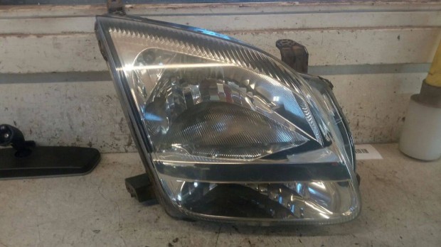 Suzuki Ignis 2 jobb els fnyszr lmpa