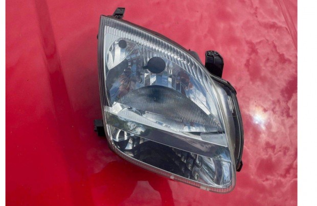 Suzuki Ignis 2 jobb első fényszóró lámpa