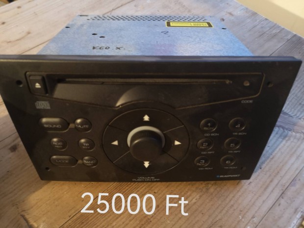 Suzuki Ignis CD-lej�tsz�