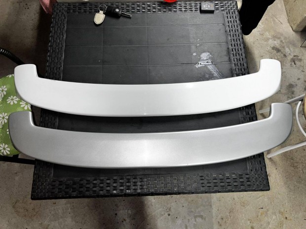Suzuki Ignis II tetőszárny. Új