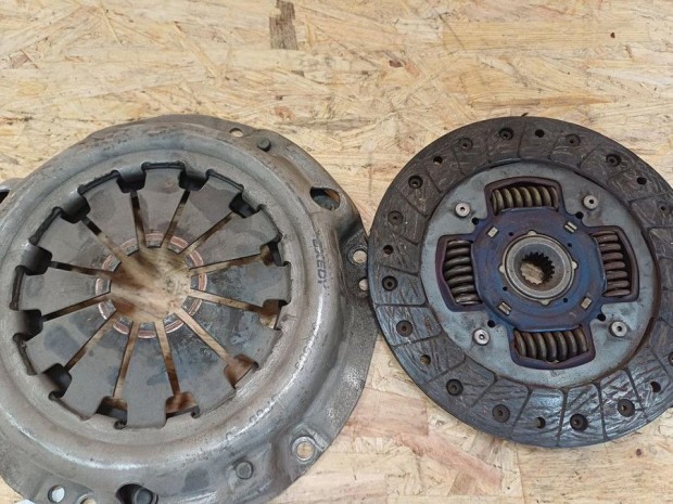 Suzuki Ignis I (2000-2003) 1.3 Benzin Kuplung T�rcsa Szerkezettel