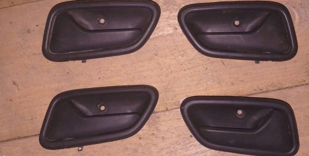 Suzuki Ignis Liana belső kilincs szett bal jobb első hátsó