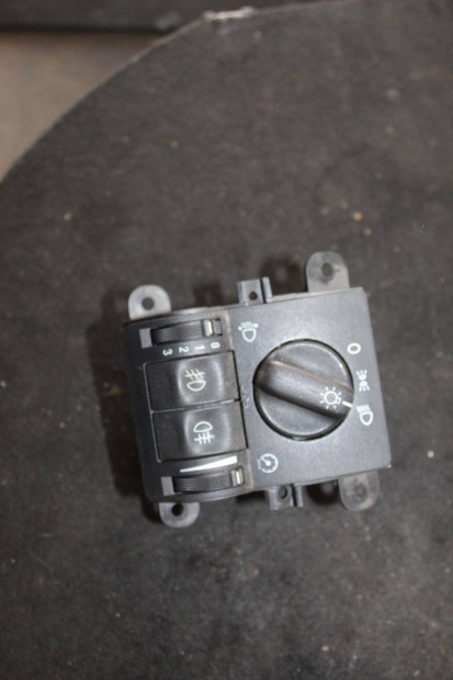 Suzuki Ignis (2nd gen) világításkapcsoló 09180771