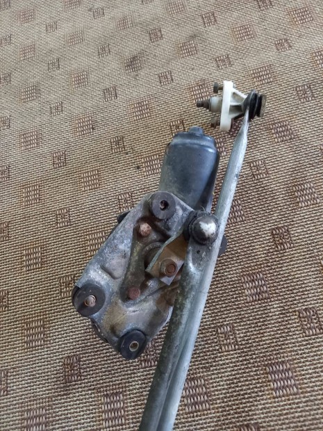 Suzuki Ignis ablaktrl motor 2003