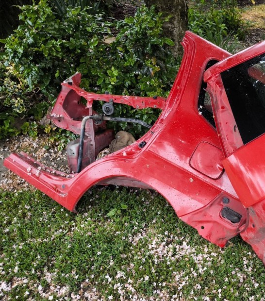 Suzuki Ignis bal hátsó sárvédő rózsdamentes