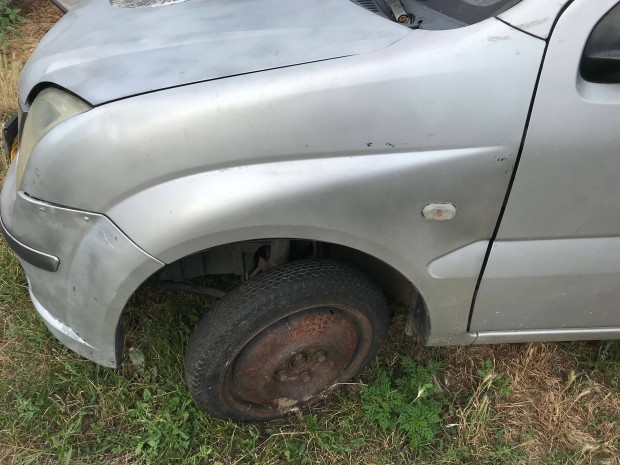 Suzuki Ignis bal első sárvédő eladó