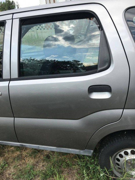 Suzuki Ignis bal hátsó ajtó eladó szürke ZU1