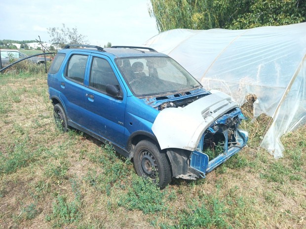 Suzuki Ignis bontott