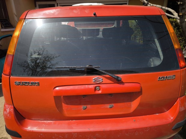 Suzuki Ignis csomagtér ajtó zr8 piros 2003 -