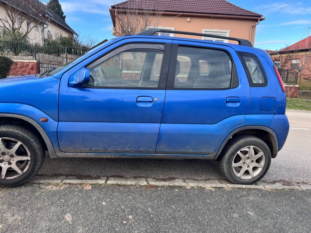 Suzuki Ignis elad�