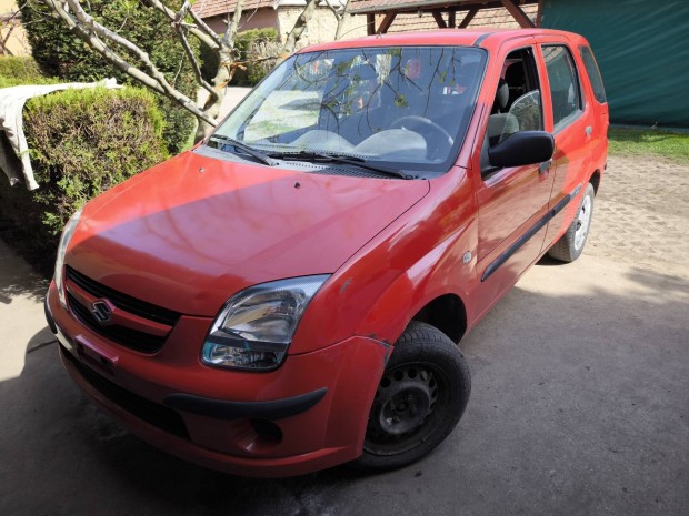 Suzuki Ignis első hátsó lámpa sárvédő felni tükör stb