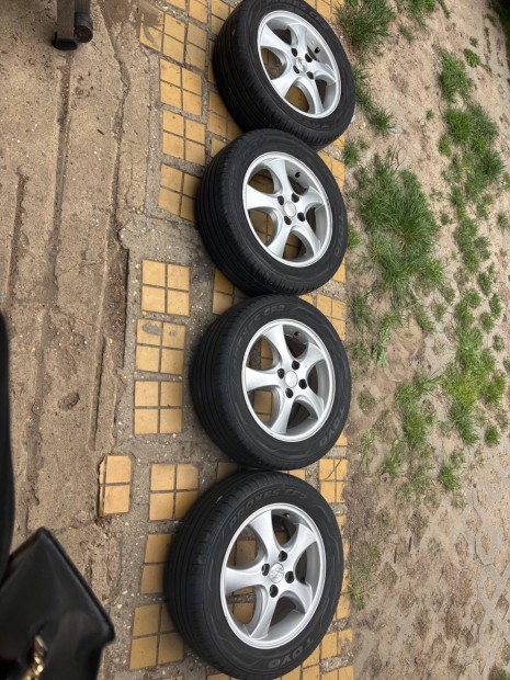 Suzuki Ignis gyári alufelni