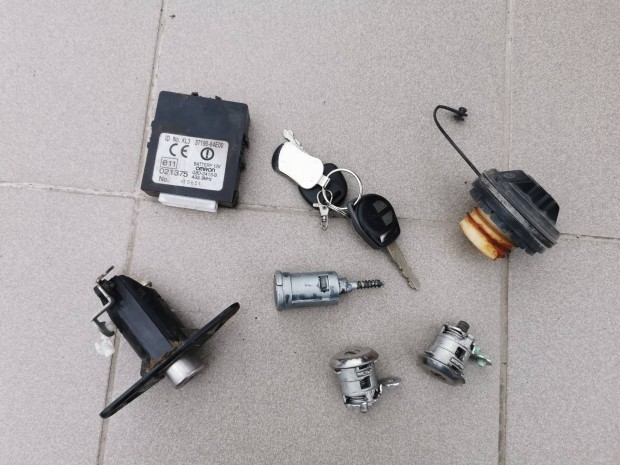 Suzuki Ignis gyjtskapcsol , zr garnitra 