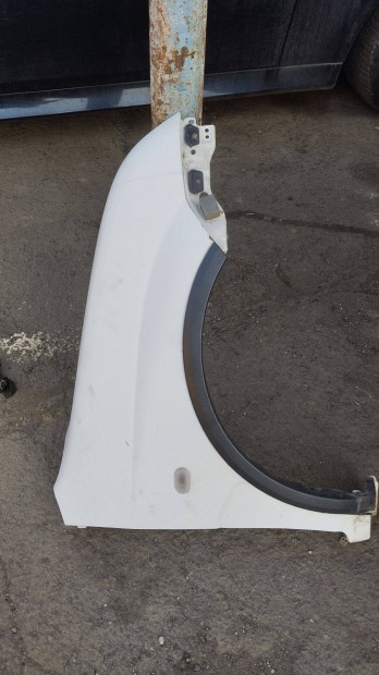 Suzuki Ignis jobb első sárvédő