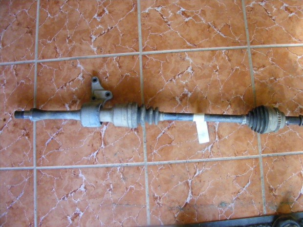 Suzuki Ignis jobb féltengely