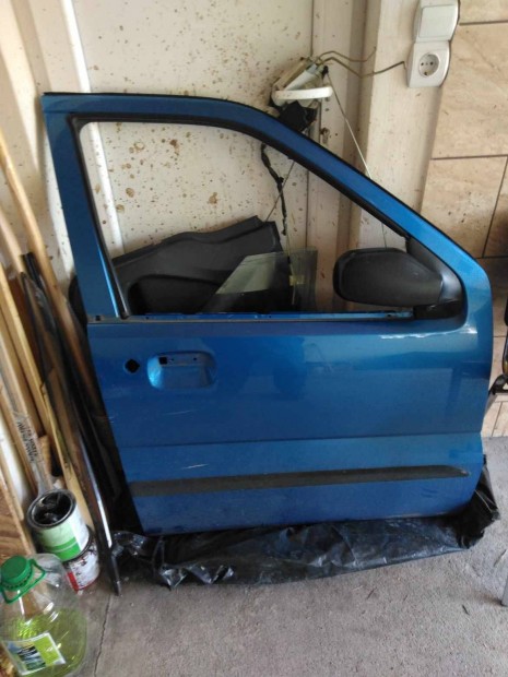 Suzuki Ignis jobbos elsajt