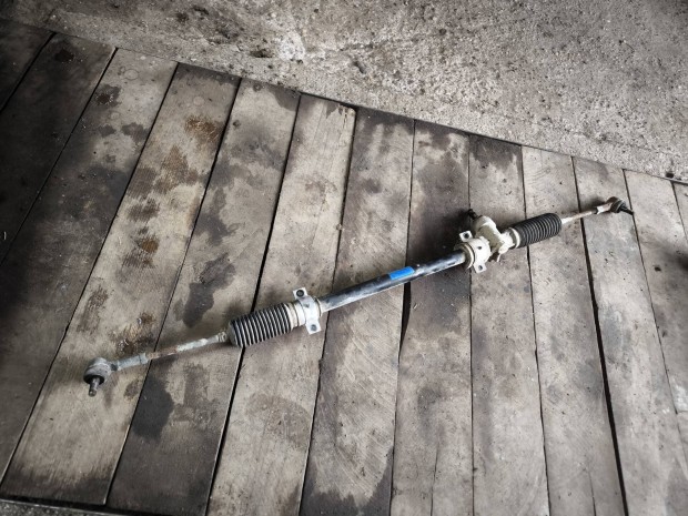 Suzuki Ignis korm�nym� 2003-10 hib�tlan 2 h� gari