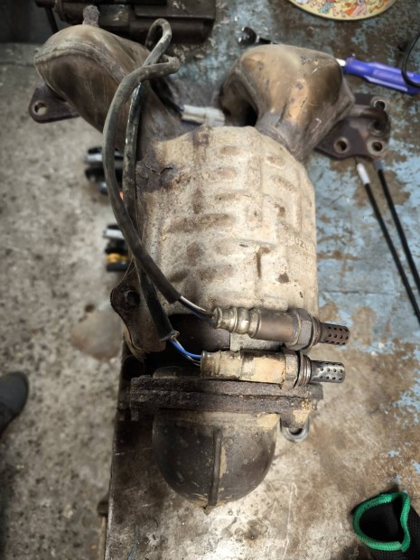 Suzuki Ignis m13a m15a 1.3 1m5 katalizátor 2 db lambda szonda