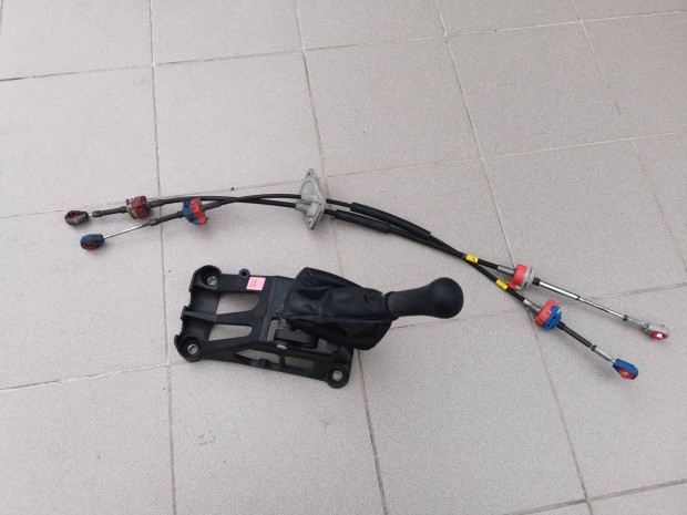 Suzuki Ignis v�lt� kulissza bowden