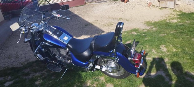 Suzuki Intruder VL1500LC